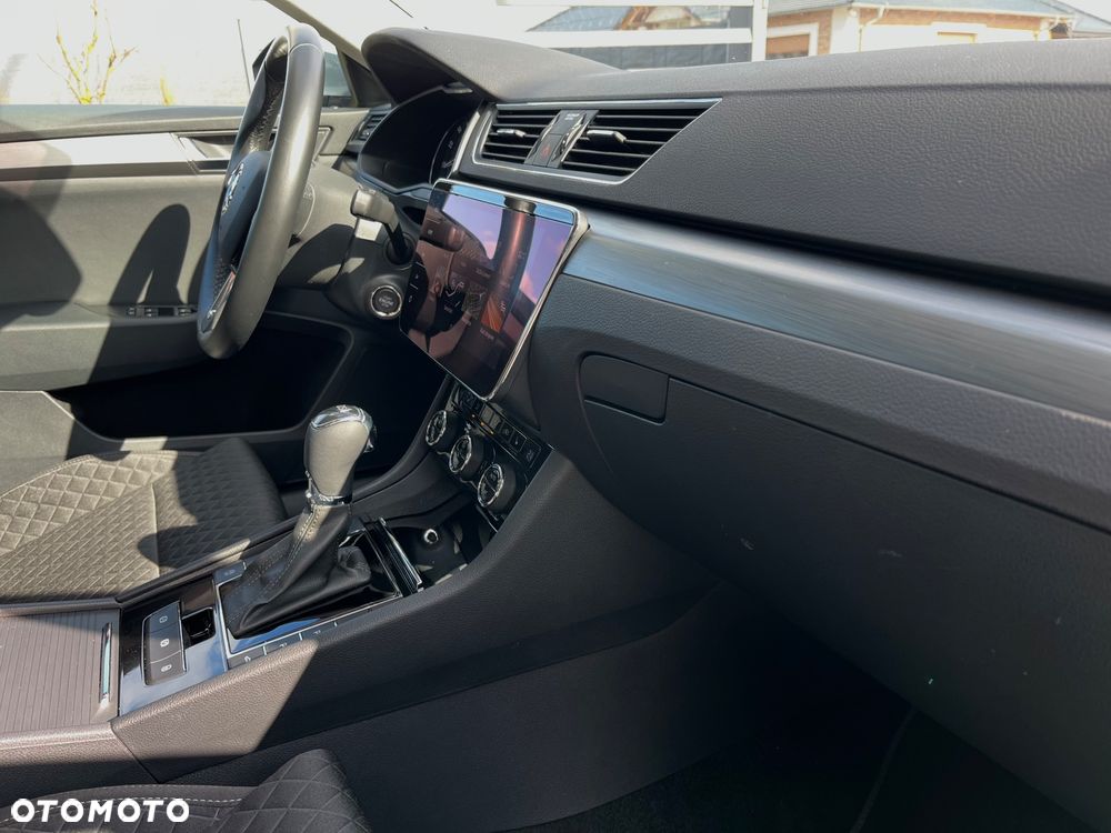 Skoda Superb 1.5 TSI ACT DSG Ambition - 16