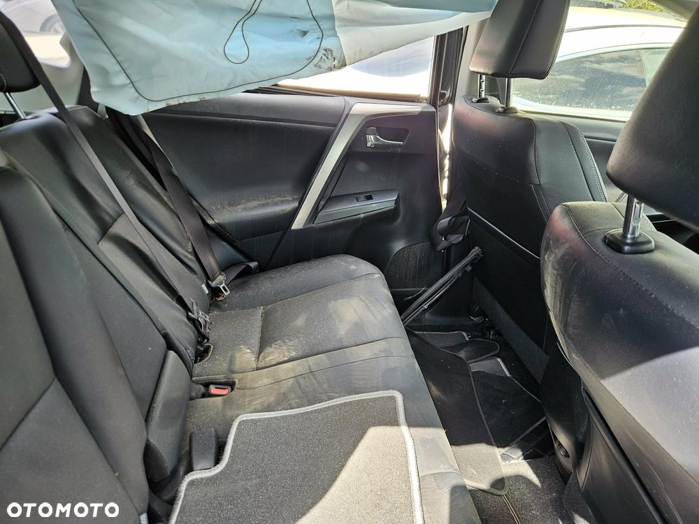 Toyota RAV4 2.5 4x4 Style Selection - 15