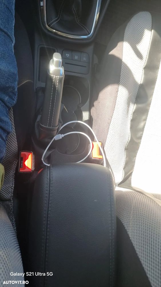 Ford Fiesta 1.0 EcoBoost Trend - 14