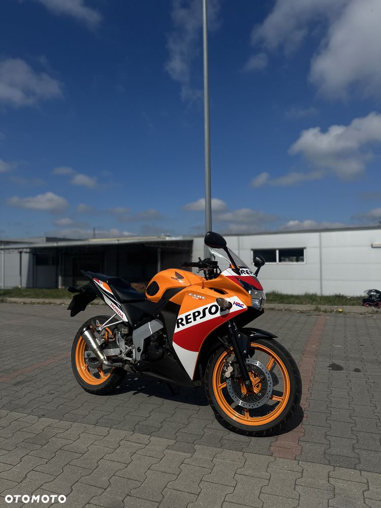 Honda CBR - 4