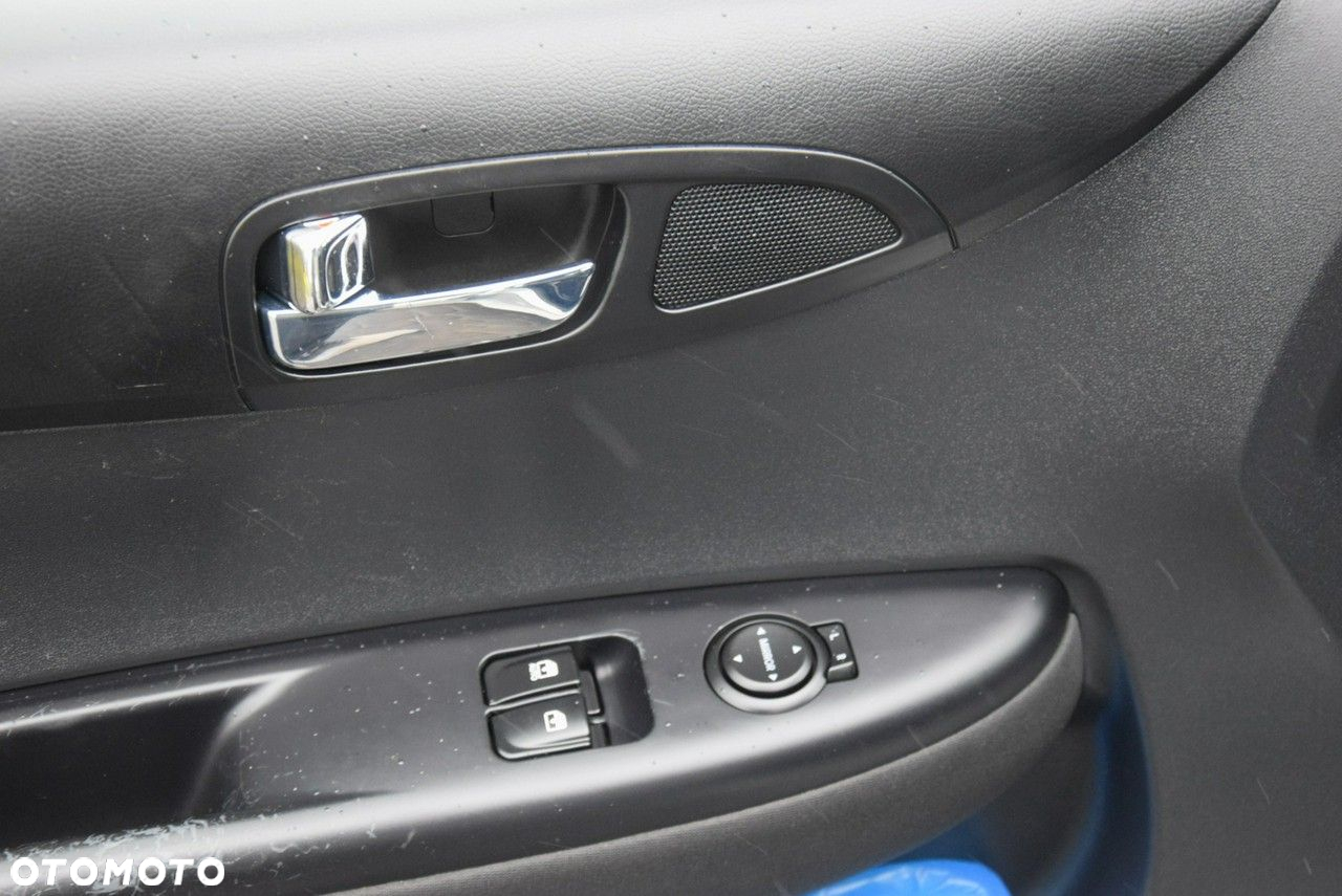 Hyundai i20 1.25 Wersja Jubileuszowa - 23