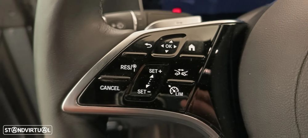 Mercedes-Benz CLS 300 d 4Matic - 20