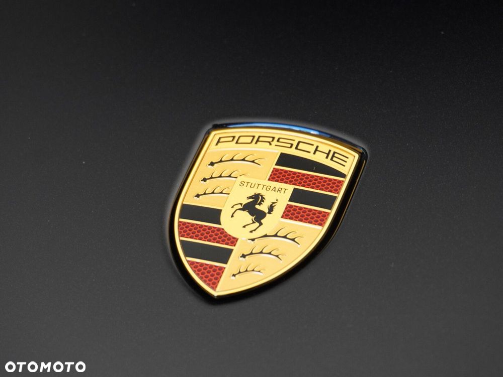 Porsche Taycan 105kWh 4 - 9