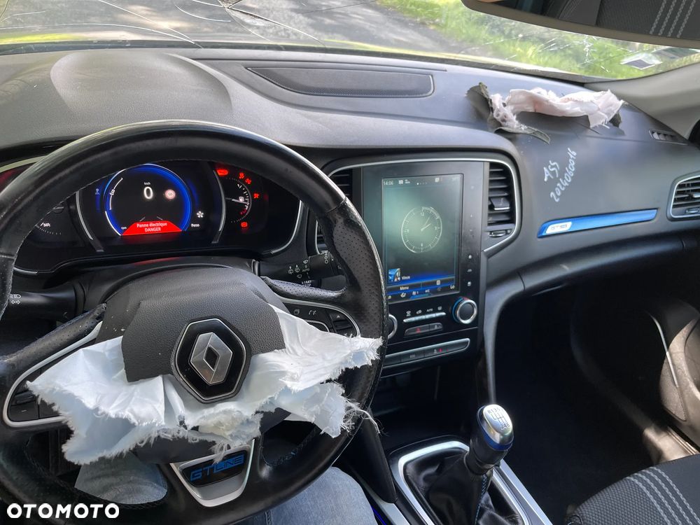 Renault Megane ENERGY TCe 130 GT LINE - 10