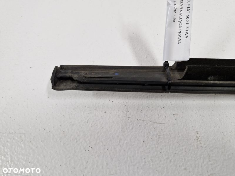 fiat 500 07- listwa zgarniająca drzwi prawa chrom - 8