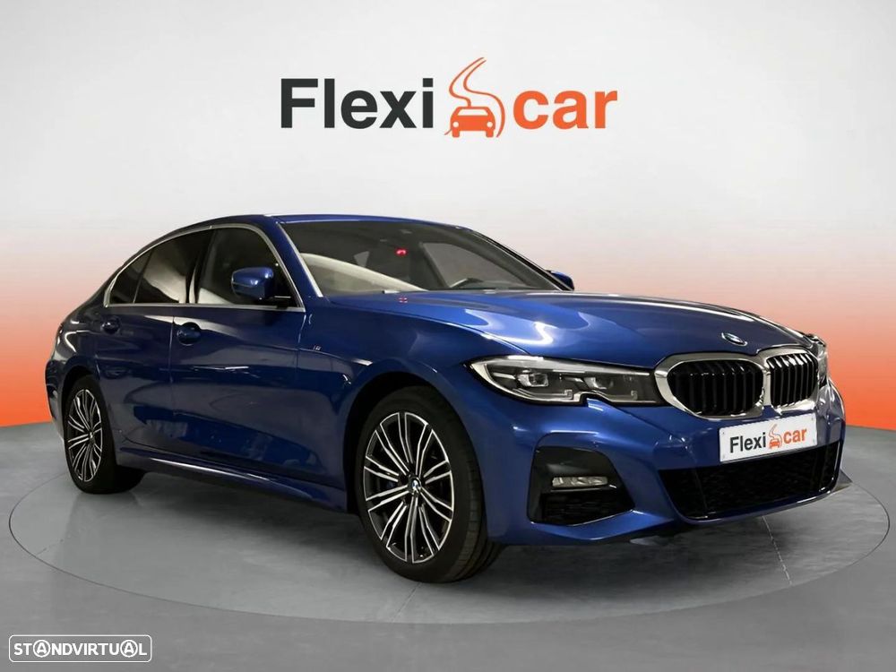 BMW 330 e Pack Desportivo M Auto - 1