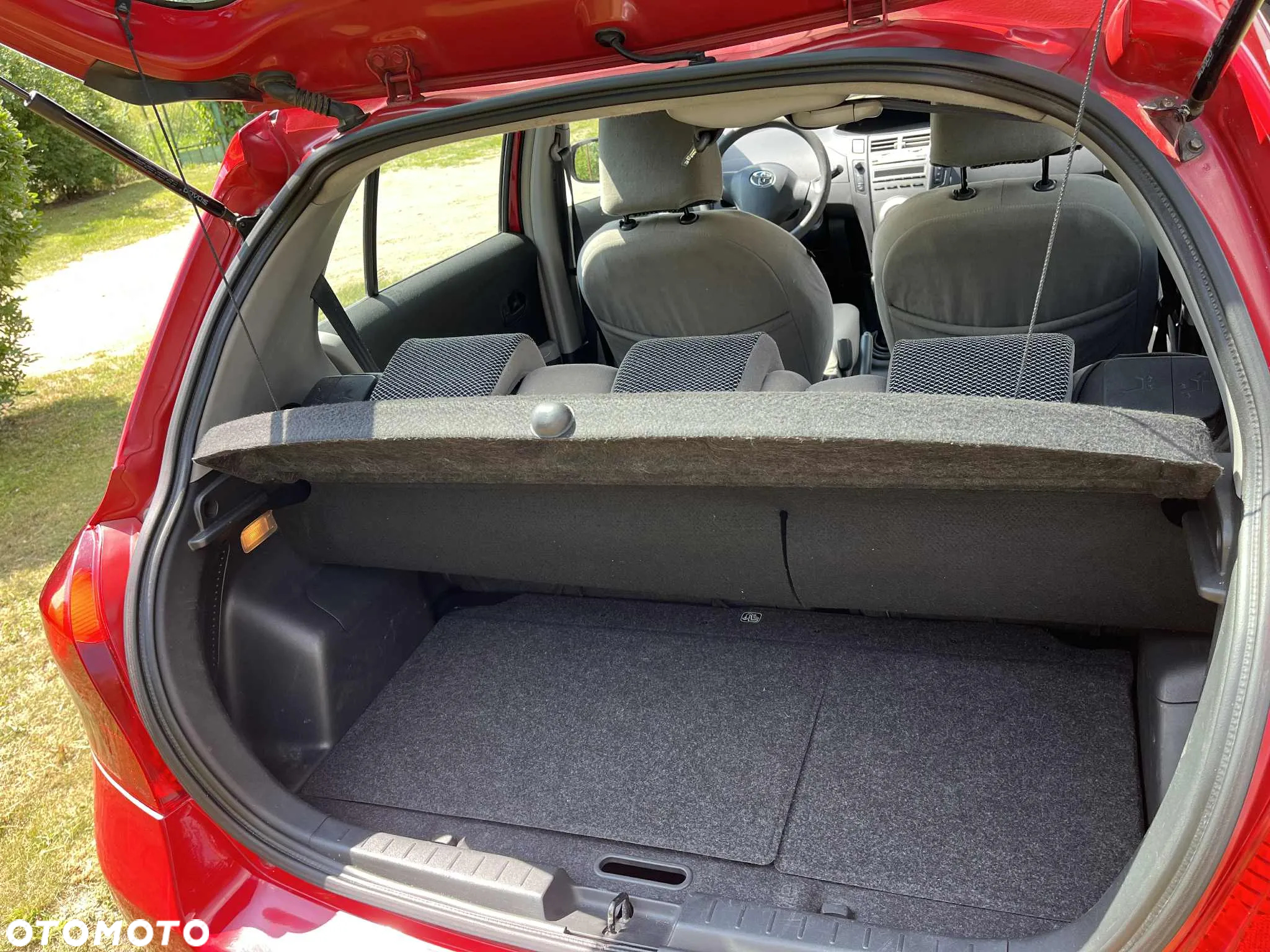 Toyota Yaris 1.0 Luna A/C - 3