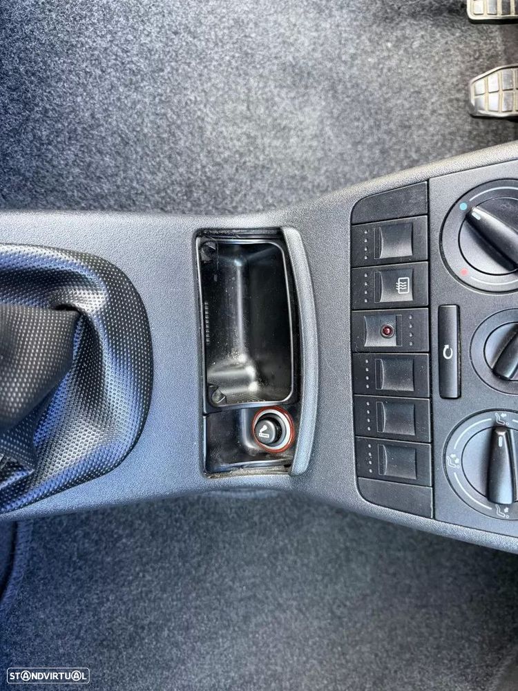 VW Polo 1.0 Conceptline - 29