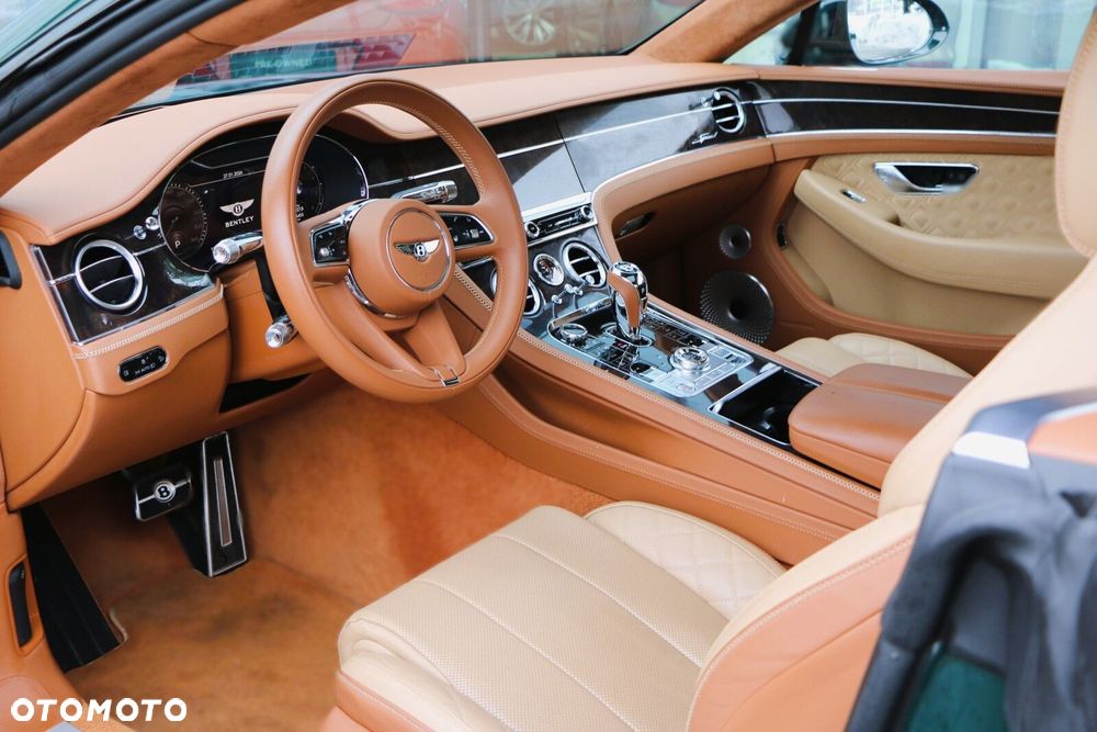Bentley Continental GT - 5