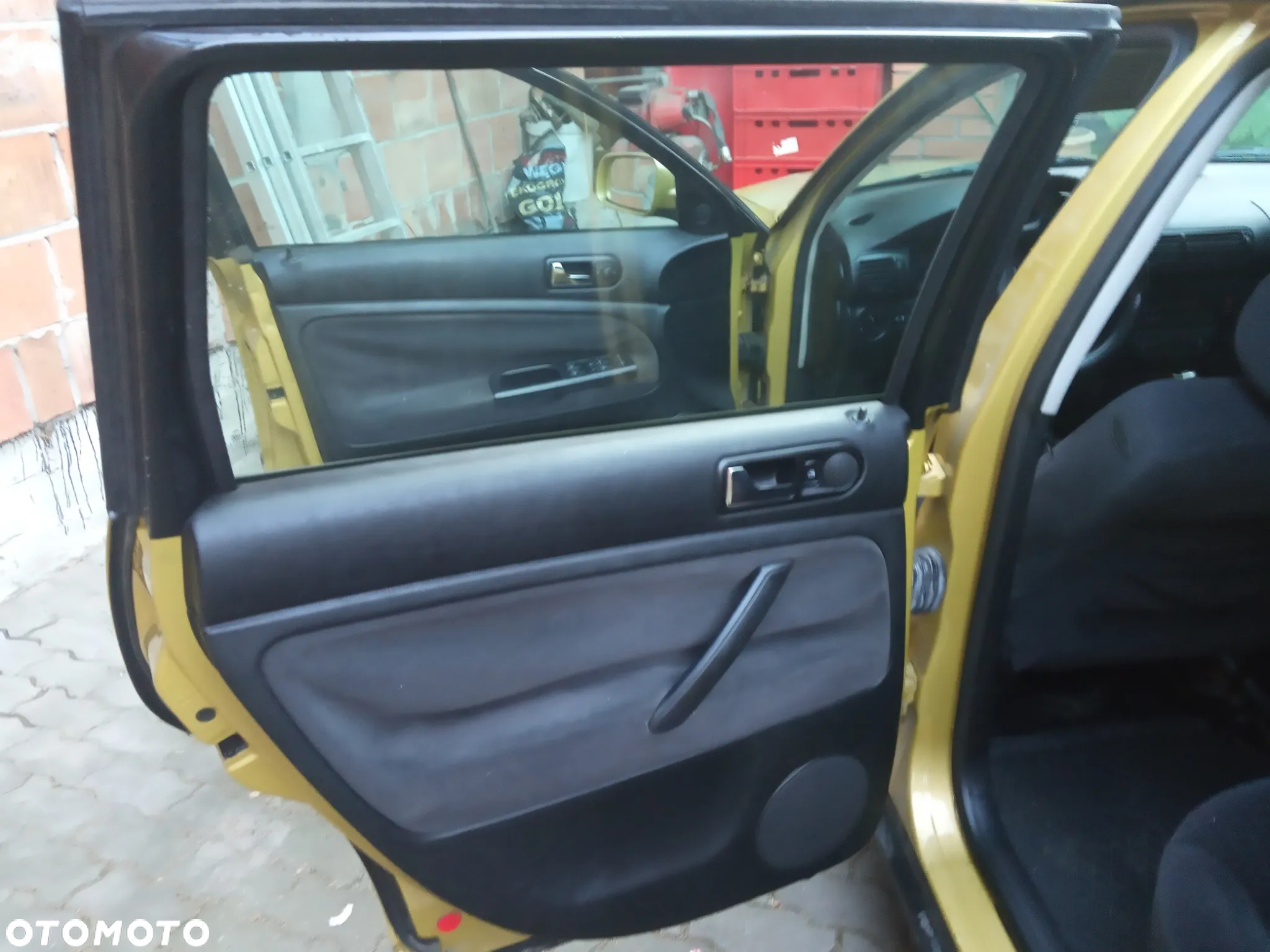 Volkswagen Passat 1.9 TDI - 13