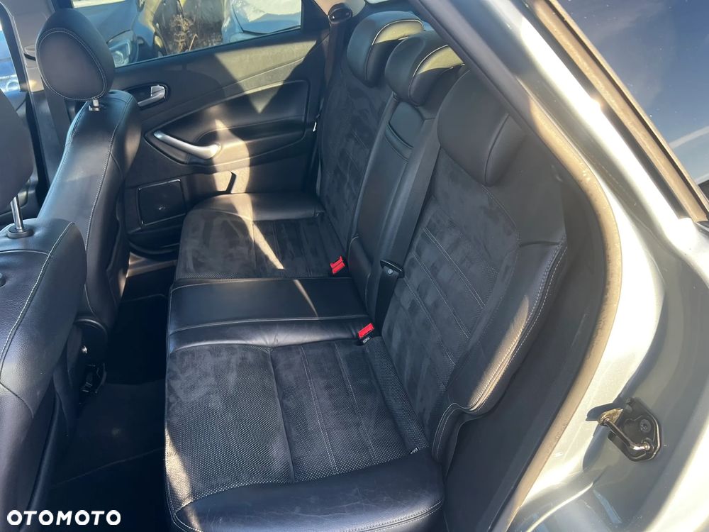 Ford Mondeo SW 2.0 TDCi Titanium X - 25