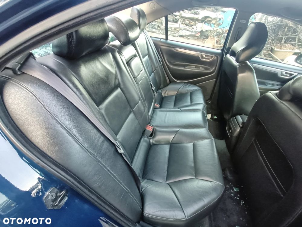 VOLVO S60 I 00-10 2002 r. sedan fotel kierowcy i pasażera + kanapa tylna  * - 4