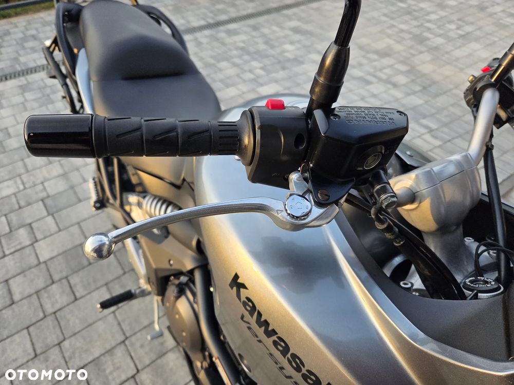 Kawasaki Versys 650 - 14