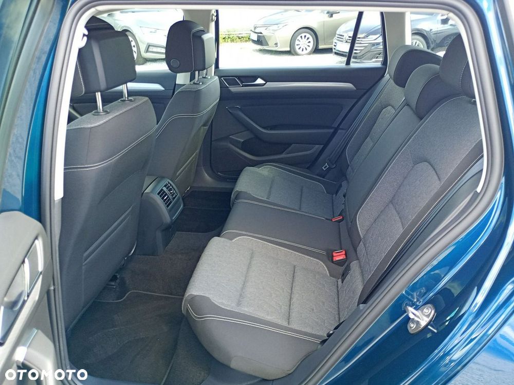 Volkswagen Passat Variant 1.5 TSI EVO Business DSG - 25