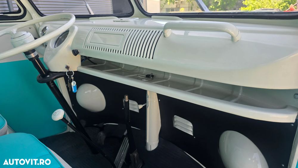 Volkswagen Transporter - 14