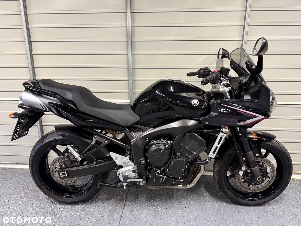 Yamaha FZ6 - 2