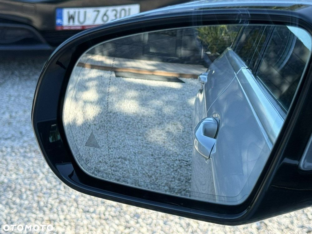 Mercedes-Benz Klasa E 400 4-Matic 9G-TRONIC - 28