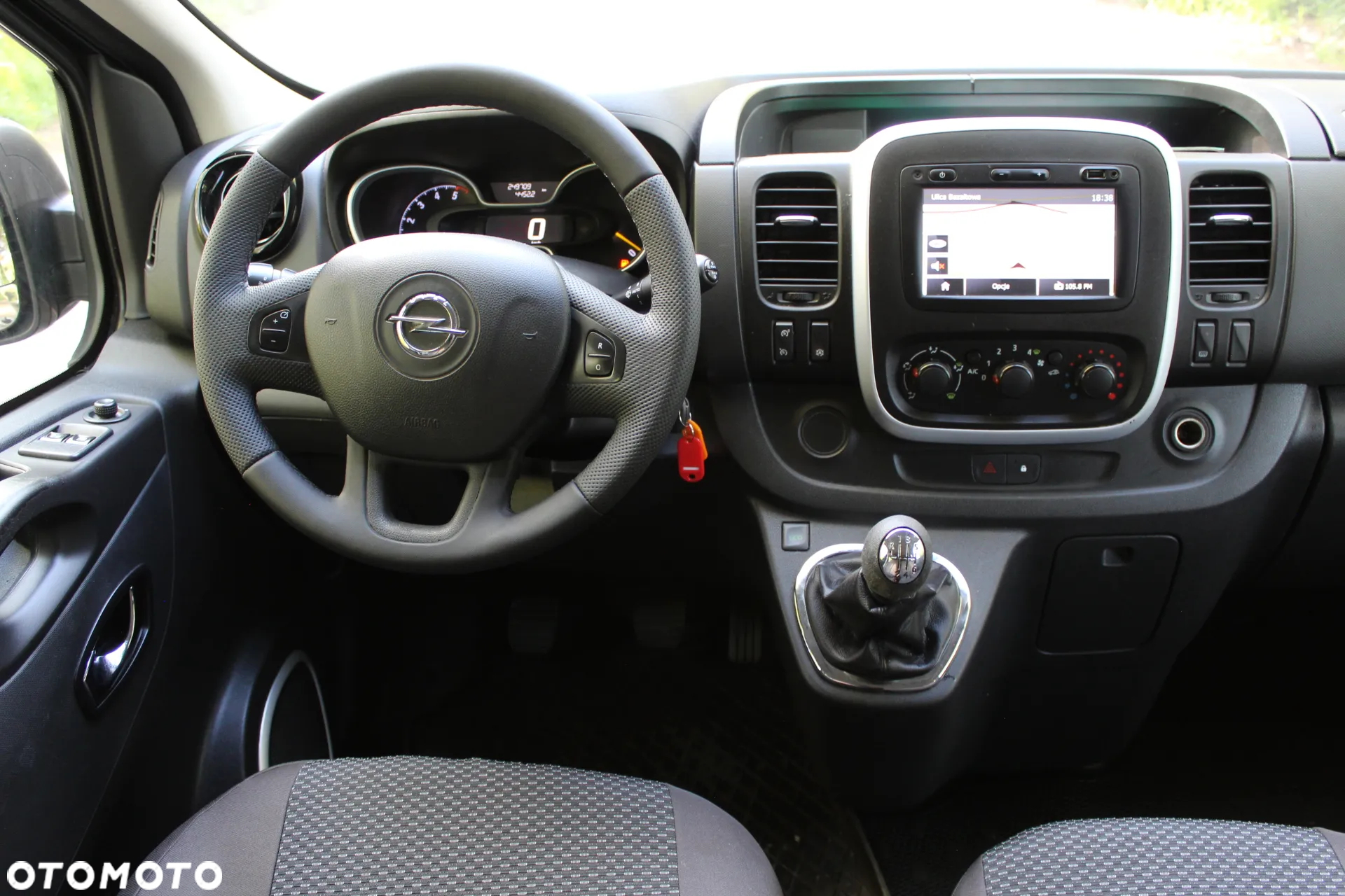 Opel Vivaro L1H1 2.7t Elegance Premium - 6