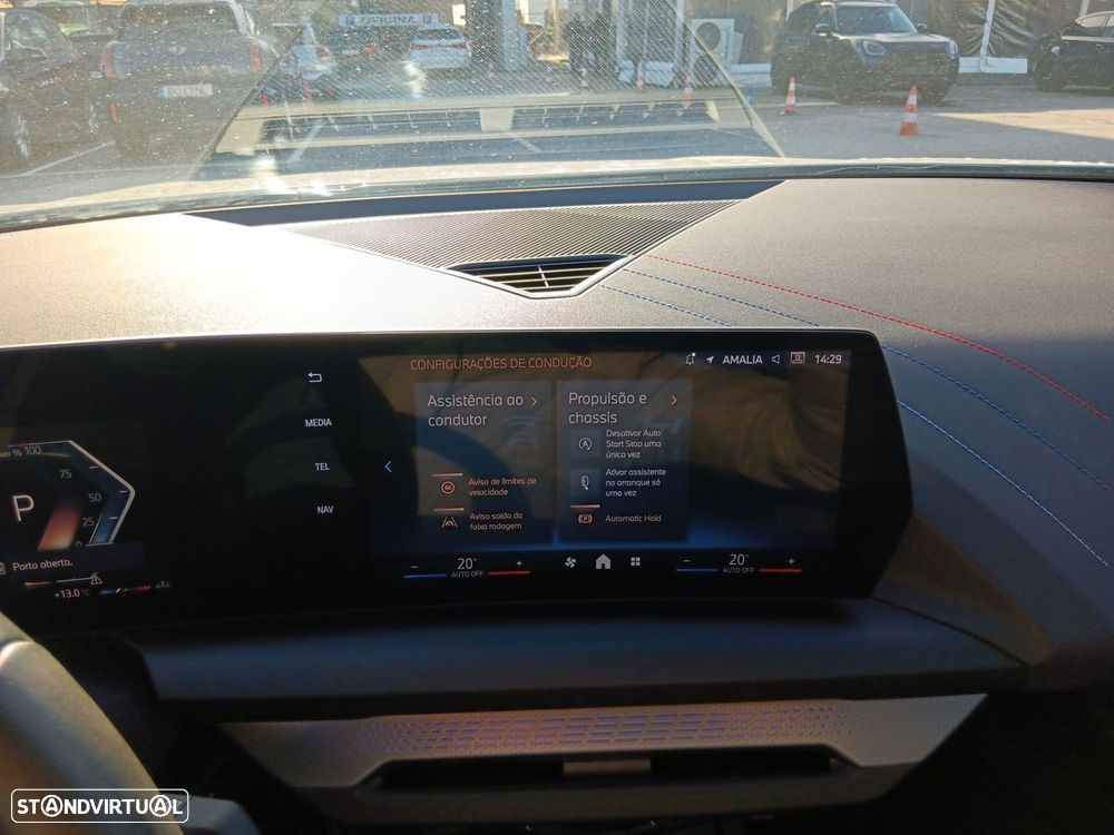 BMW 116 Pack Desportivo M - 29