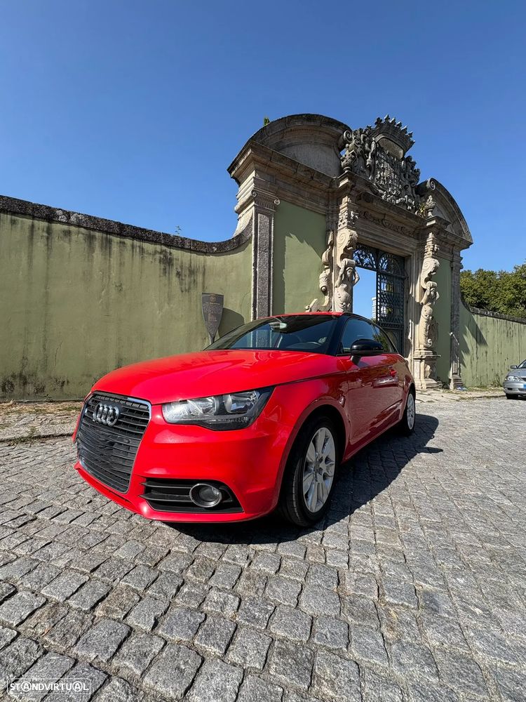 Audi A1 1.6 TDI Attraction - 1