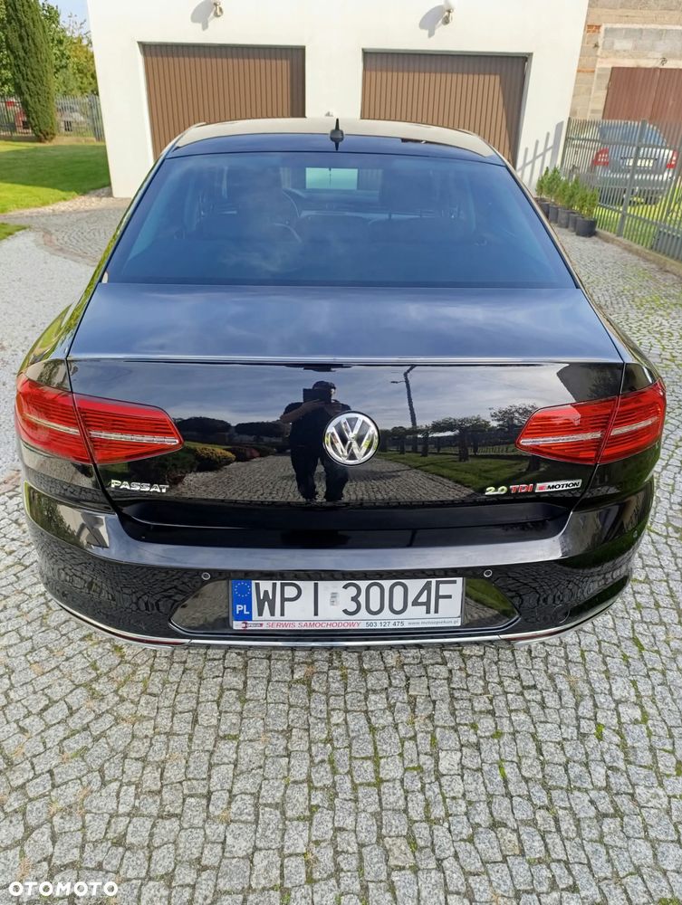 Volkswagen Passat 2.0 TDI Bi-Turbo BMT 4Mot Highline DSG - 4