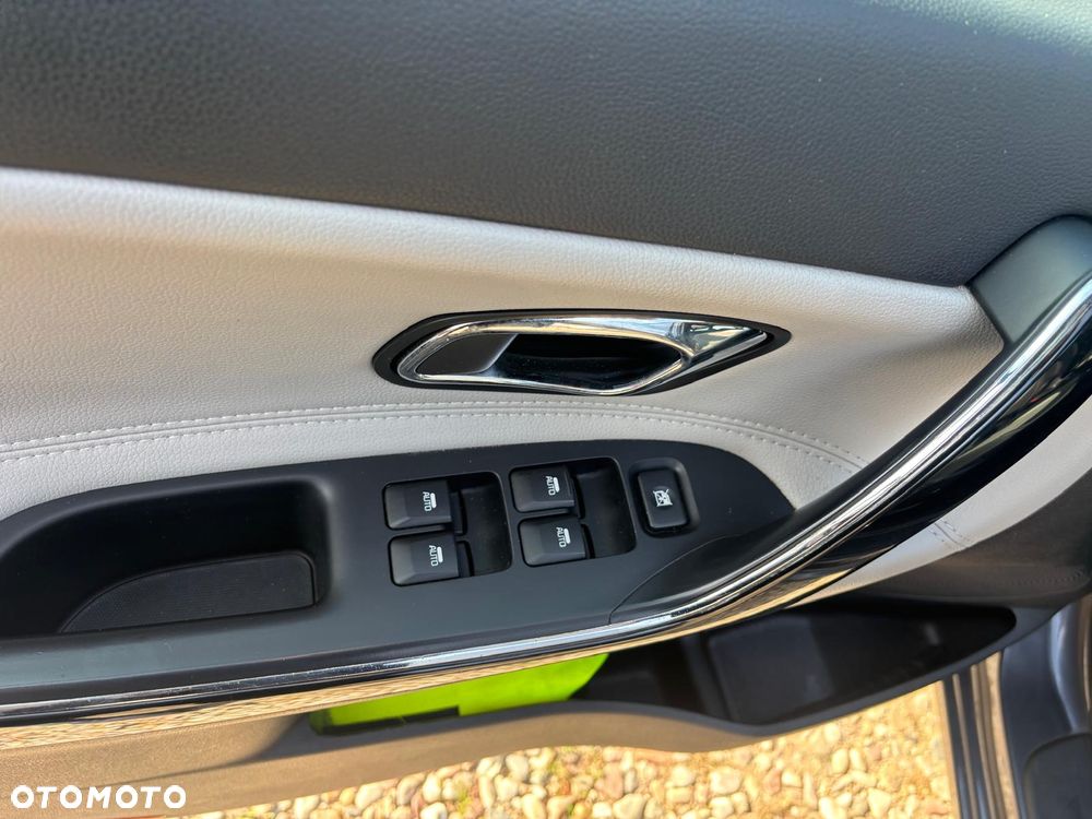 Kia Ceed 1.6 CRDi 128 ISG Platinum Edition - 17