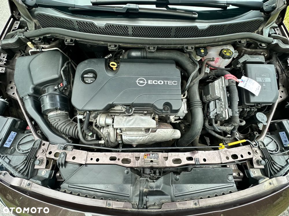 Opel Astra 1.4 T Dynamic - 35