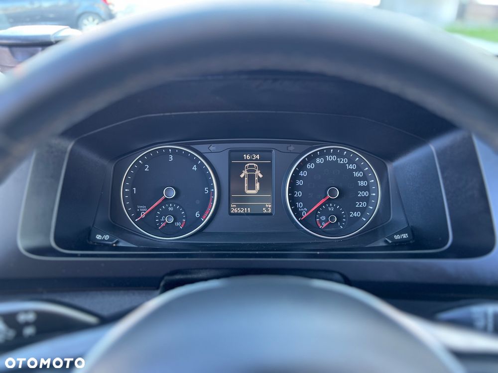 Volkswagen Transporter - 26