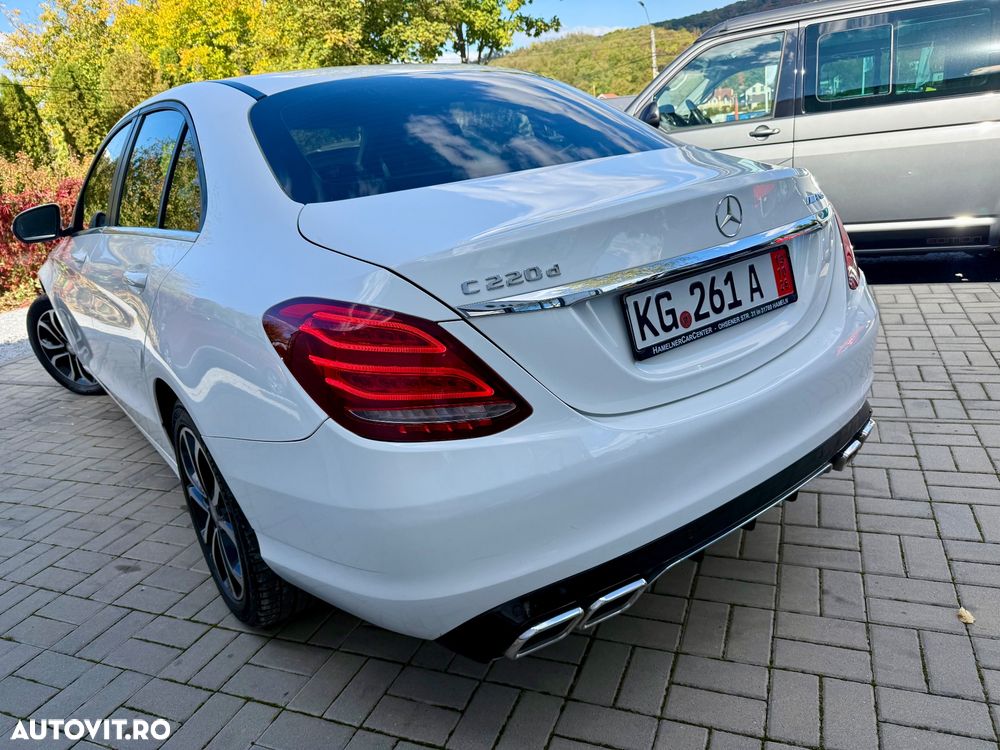 Mercedes-Benz C 2016 photo 2
