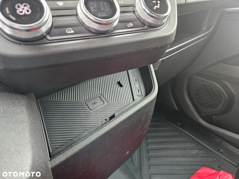 Renault Master Furgon RWD L4H3 170 KM - 10