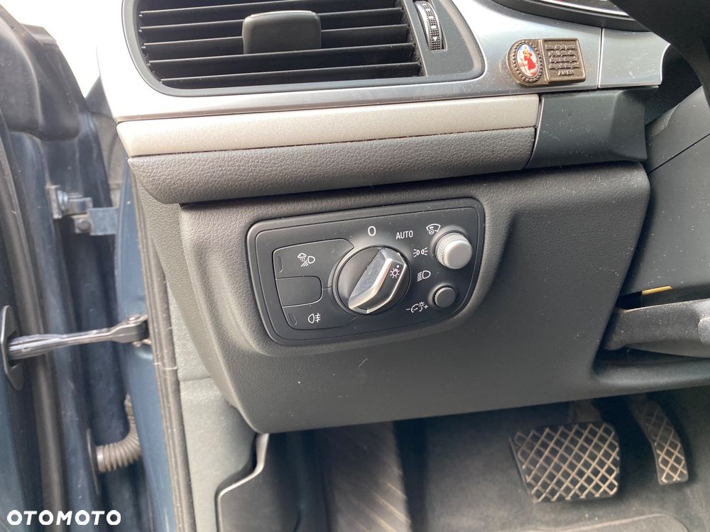 Audi A6 Avant 2.0 TDI Ultra DPF S tronic - 17