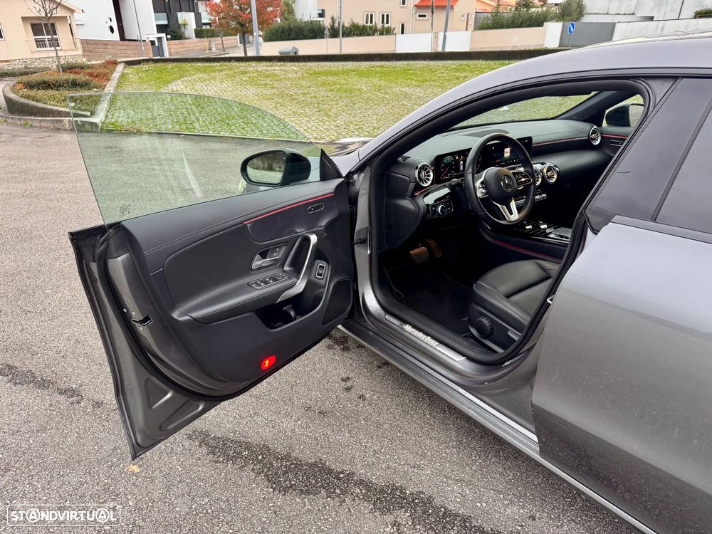 Mercedes-Benz CLA 180 d Shooting Brake Progressive Aut. - 24