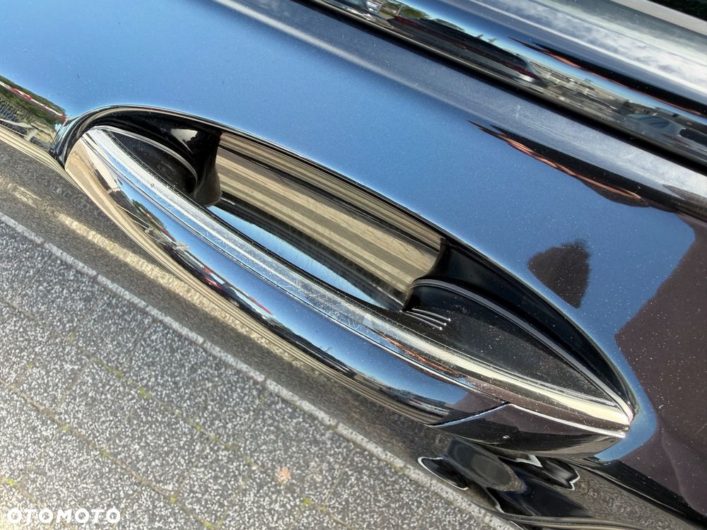 BMW Seria 7 750Ld xDrive sport - 39