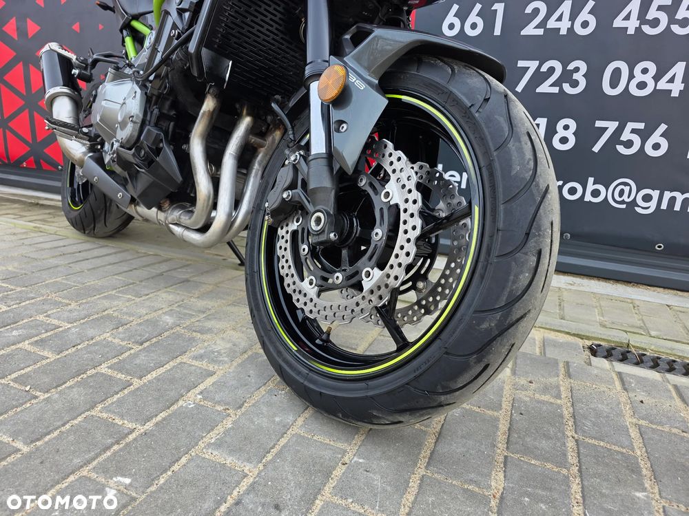 Kawasaki Z 900 - 14
