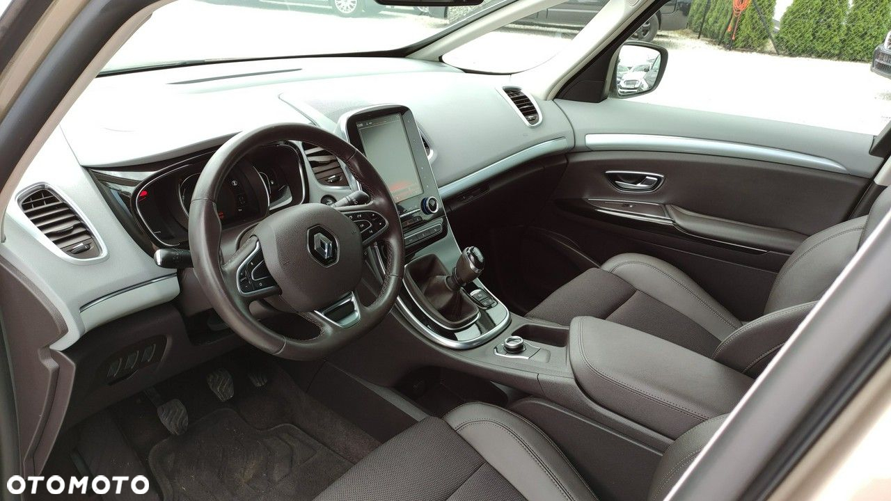 Renault Espace - 8