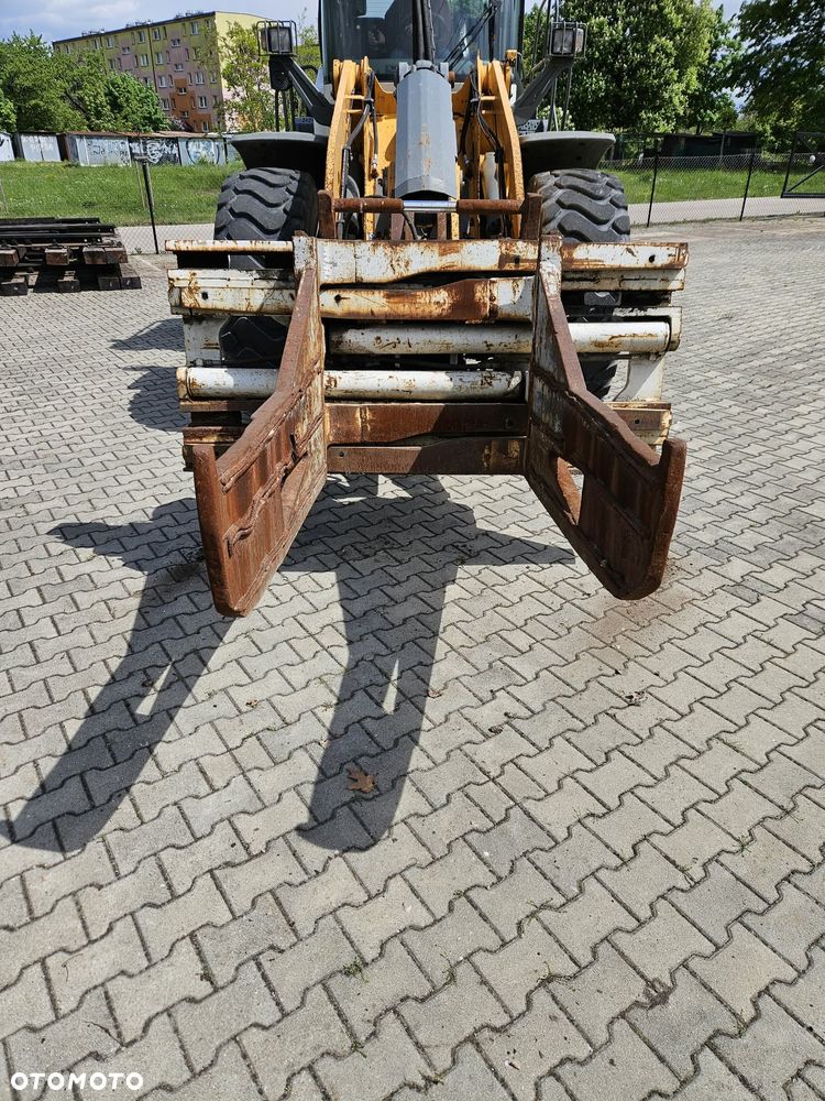 Liebherr L 550 - 27