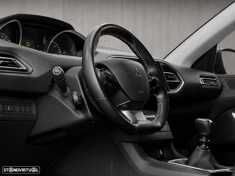 Peugeot 308 1.5 BlueHDi Style - 19