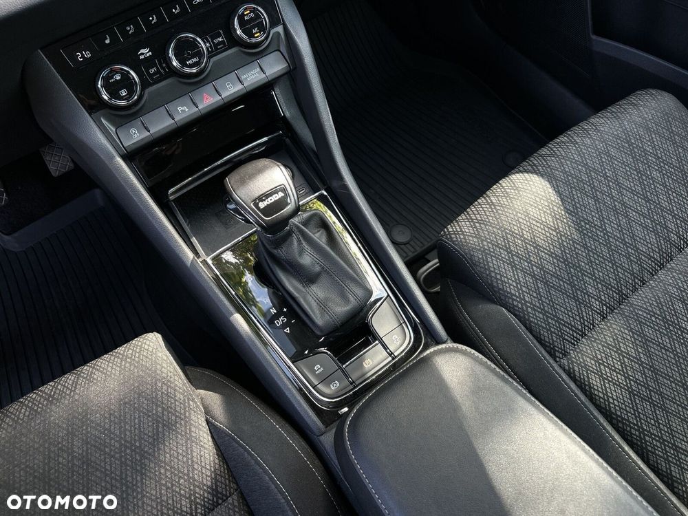 Skoda Karoq 1.5 TSI ACT Ambition DSG - 19
