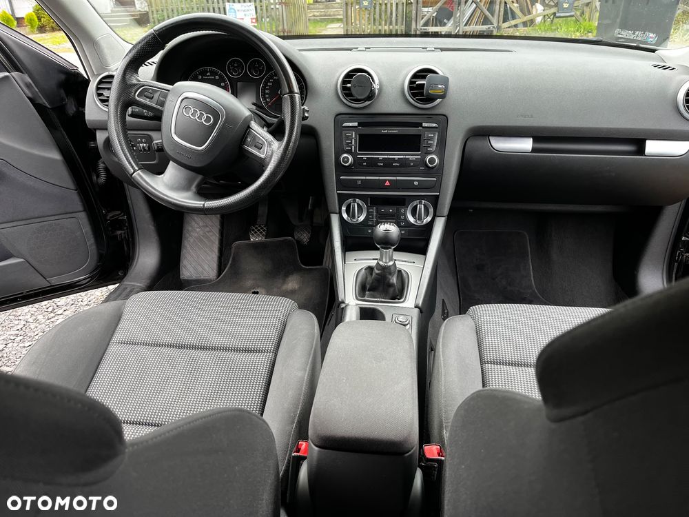 Audi A3 Sportback - 17