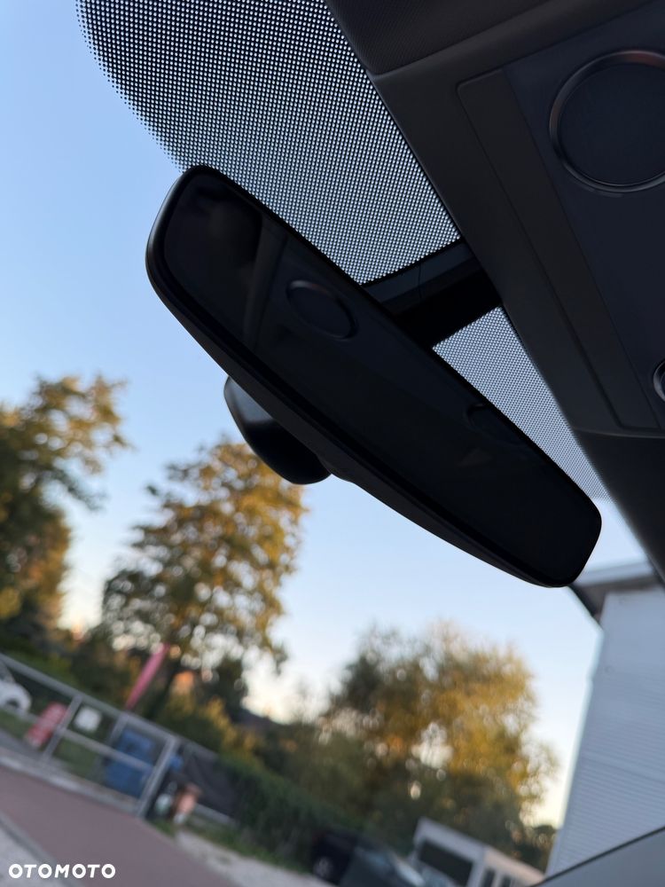 Volkswagen Multivan 2.0 TDI L1 Highline 4Motion DSG - 27