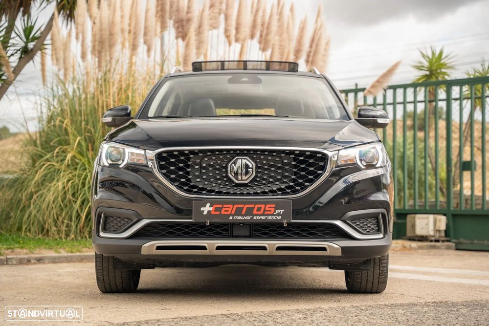 MG ZS EV 44.5 kWh Luxury - 2