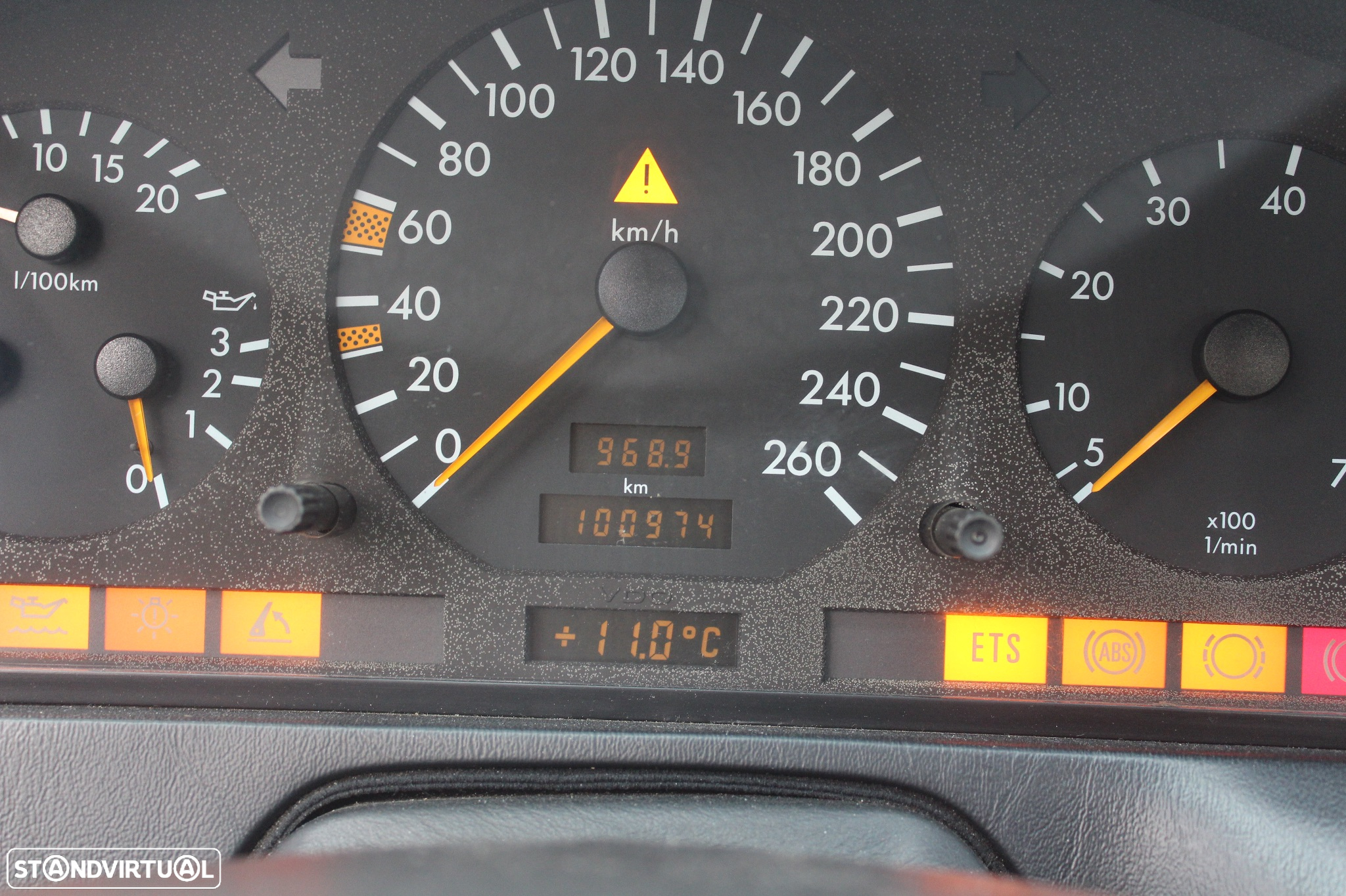Mercedes-Benz SL 280 Standard - 10