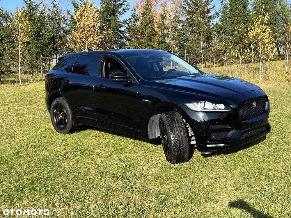 Jaguar F-Pace - 4