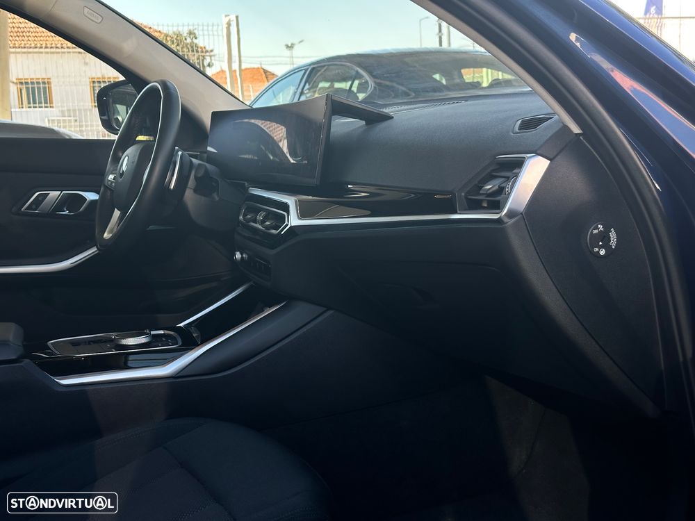 BMW 320 d Auto - 21