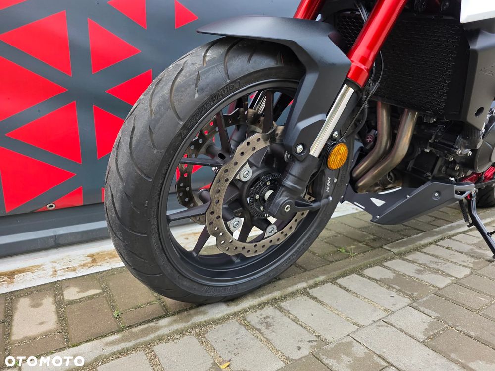 Honda Hornet - 14