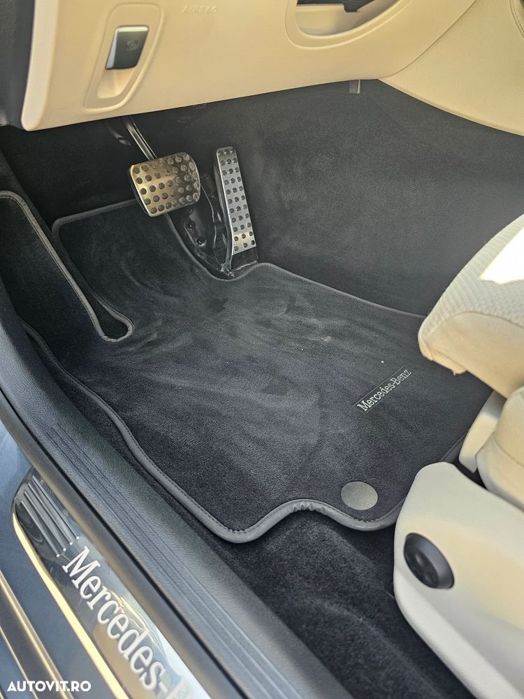 Mercedes-Benz E - 32