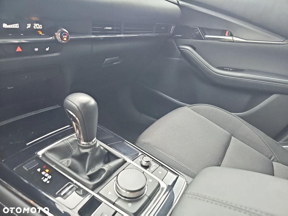 Mazda CX-30 2.0 mHEV Hikari 2WD - 25