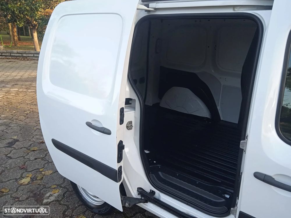 Mercedes-Benz Citan Van Normal 109 Cdi 90cv Plus 5 portas - 28