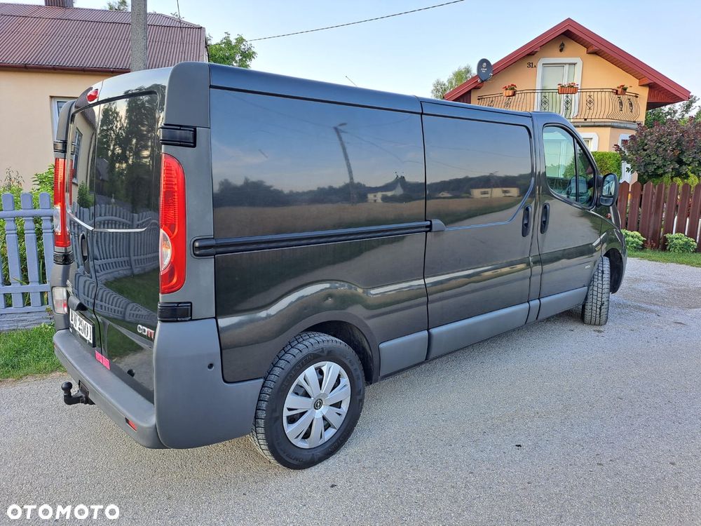 Opel Vivaro - 6