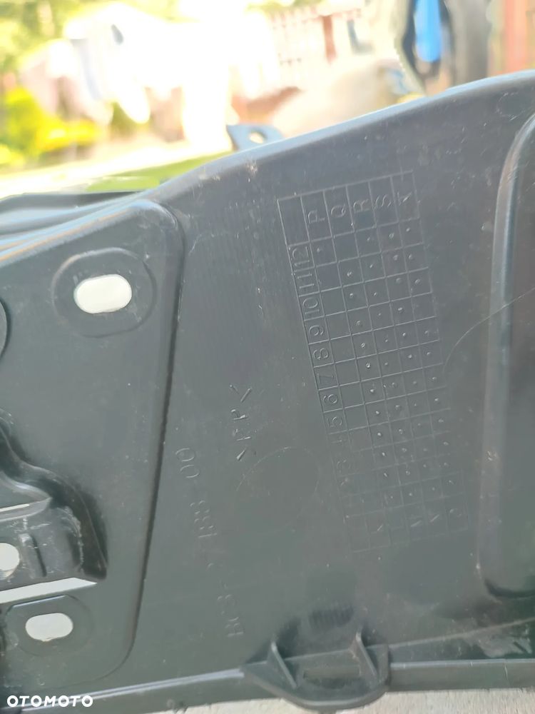 Podłoga prawa, podest Yamaha T-Max 530 - 9